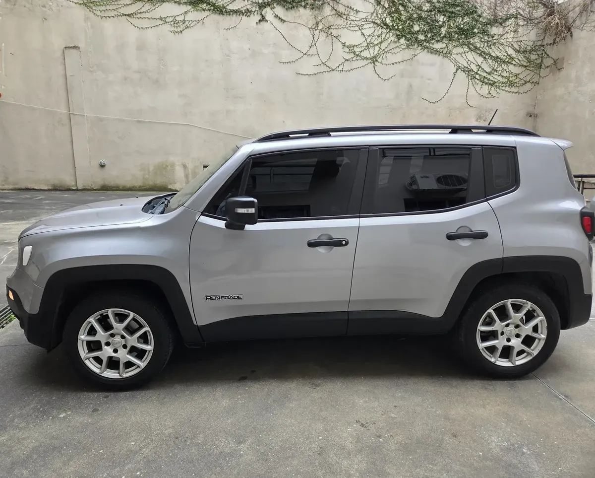 Jeep Renegade 1.8 Sport