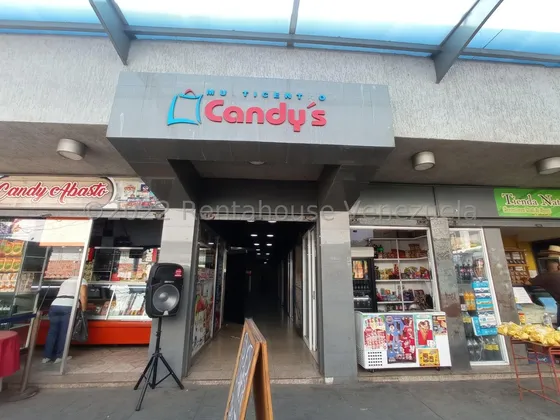 Local Comercial En Venta Ubicado En Turmero Multicentro Candys Db 23-6860