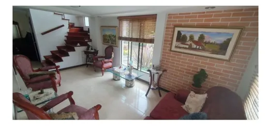 Se Vende Casa - Sector Avenida 19 Norte  La Aurora
