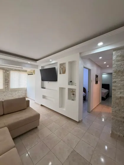 Mc Alquila Apartamento En Tazajal Suite, Naguanagua - Solo Clientes - Ela-398