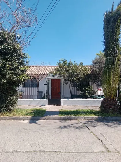 Casa De 3 Dorm En Arriendo En Maipú