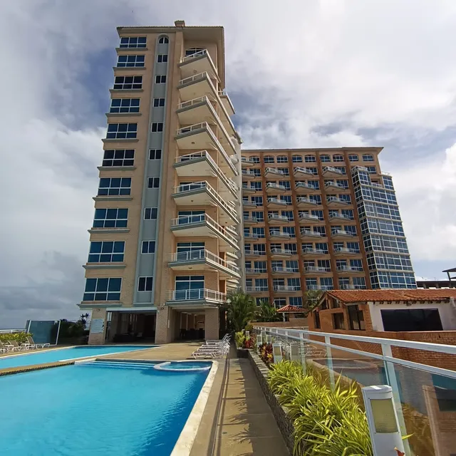 Apartamento En Tucacas. Resd. Puerto Varadero. Vende Isabel 
