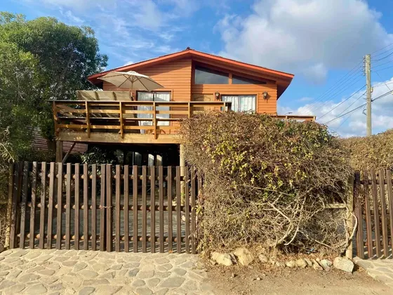 Casa En Los Molles A Pasos Del Bioparque Puquén