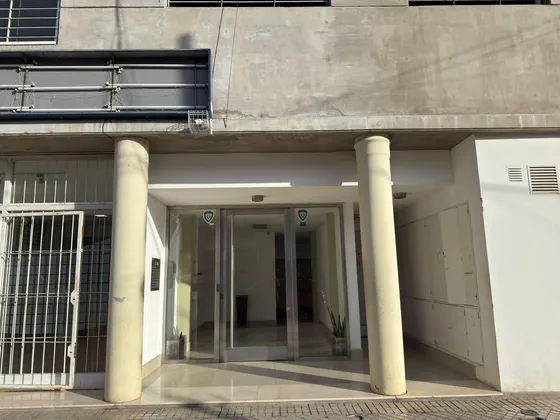 Servando Bayo Al 1200 Alquiler Departamento 1 Dormitorio Con Cochera Enr Rosario