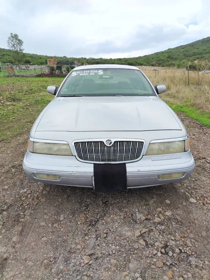 Ford Grand Marquis Modelo 1995 En Excelentes Condiciones