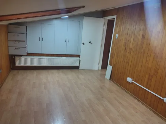 Increíble Propiedad Comercial 12 Oficinas 4 Baños