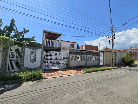 Casa En Venta La Morita I Urb Las Cayenas Turmero Maracay