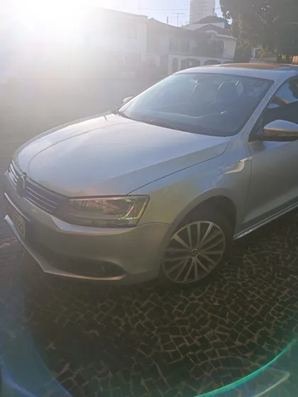Volkswagen Jetta 2.0 Tsi Highline 4p