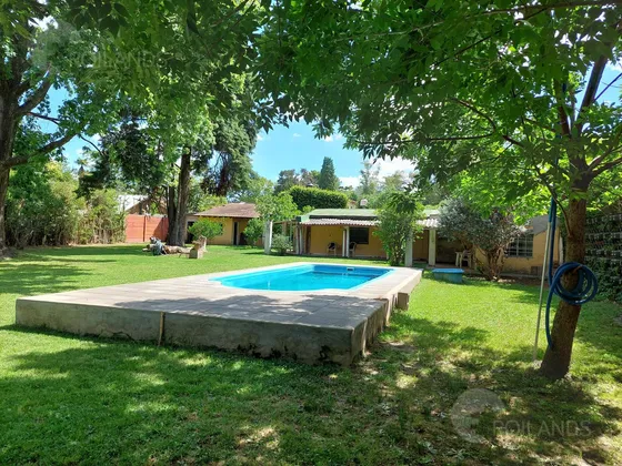Venta 2 Casas Con Pileta Y Parque De 2000 Mts2  En  Del Viso