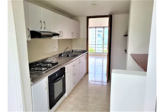 Venta De Apartamento En Av. Alberto Mendoza