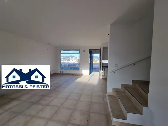 Duplex A Estrenar Bajando De Grand Bourg 3 Dorm 2 Baños