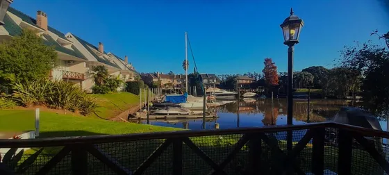 Dormy Con Vista A La Bahía En Marina Del Sol