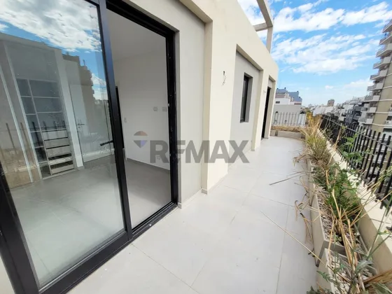 Venta 2amb A Estrenar Con Patio Y Bcon. Caballito 
