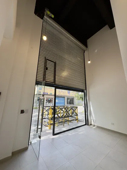 Alquiler Local A Estrenar 30 Mts2 San Miguel Centro. Ideal Gastronomia . Bajo Torre De 30 Deptos