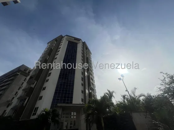 Sorangel Vargas Vende Comod Apartamento Excelente Ubicacion, Res. Santa Barbara Zona Este Barquisimeto Mls #25-23779