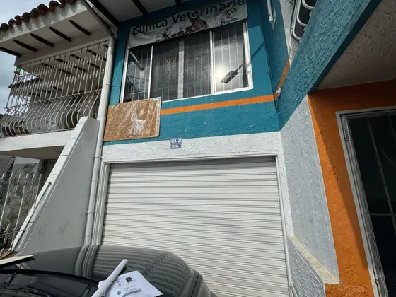 Local En Arriendo En El Limonar. Cod A8014681