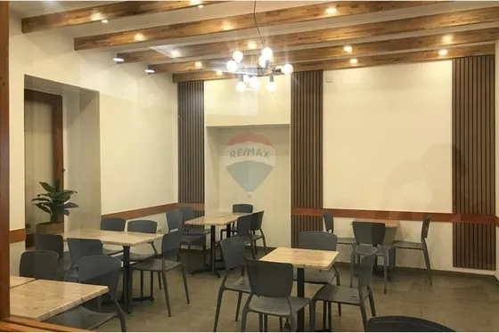 Espectacular Ubicación Para Local Gastronómico