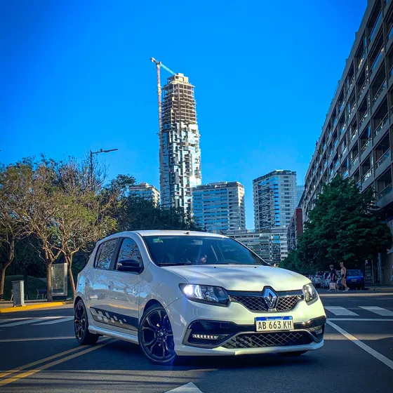 Renault Sandero 2.0 Rs 145cv