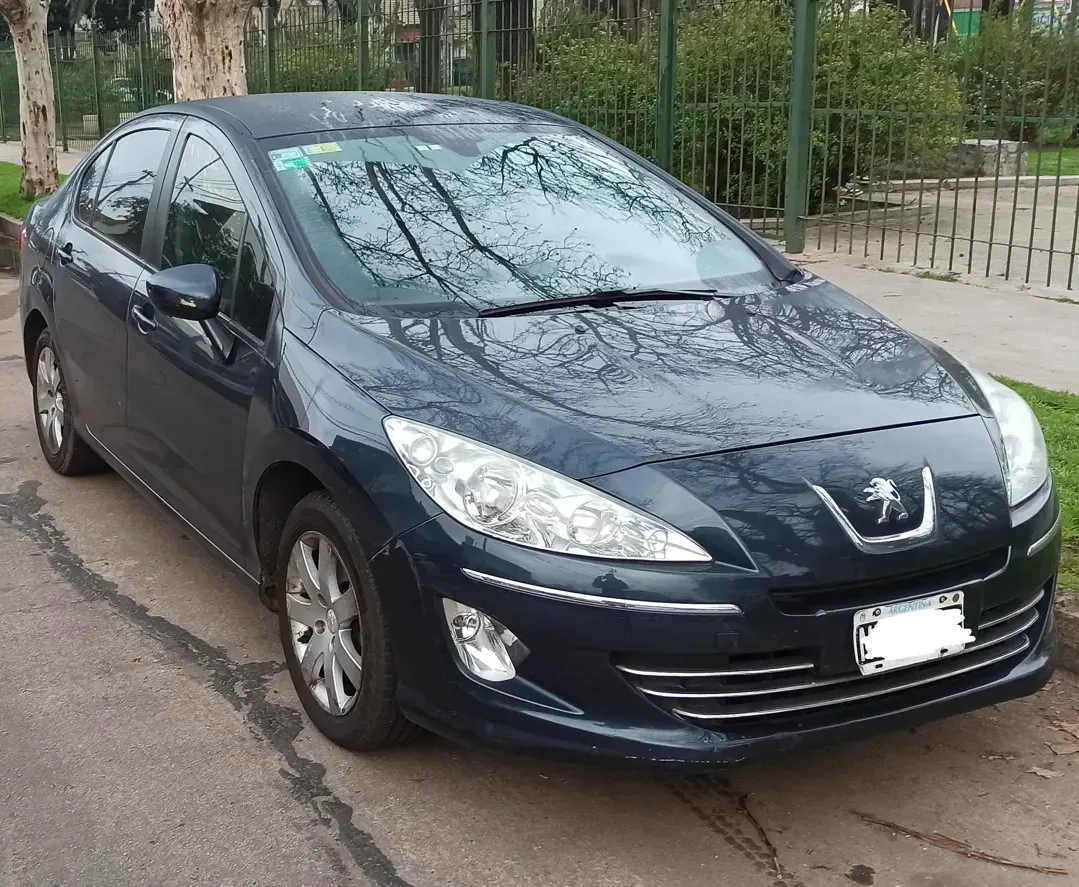 Peugeot 408 2.0 Allure 143cv