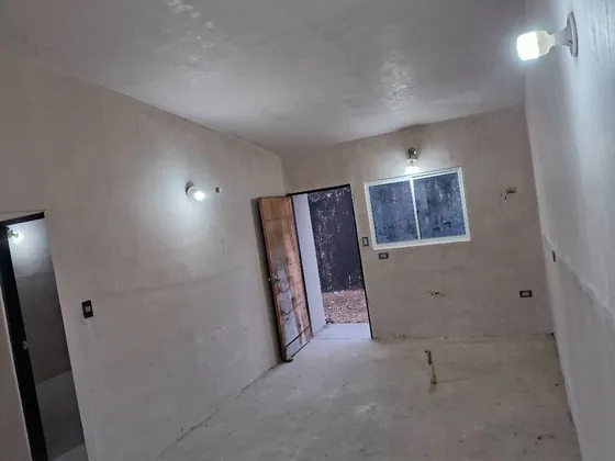 Midaly Vende Casa En Obra Limpia En Monterrey, Tipuro.