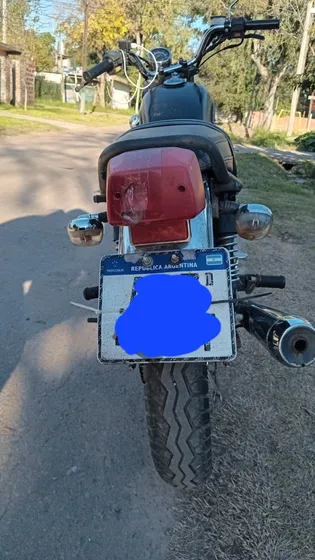 Moto Negra,único Dueño, Funcionando,
