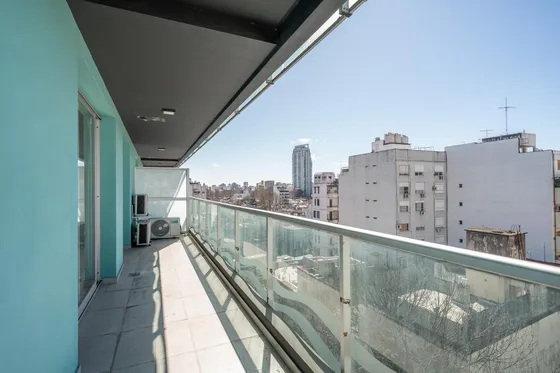 Venta - Departamento 3 Ambientes Con Balcón - Cochera Fija - Parrilla - Apto Crédito - Caballito
