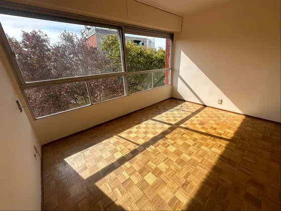 Pocitos Alquiler Apartamento 2 Dormitorios 2 Baños Serv Gge
