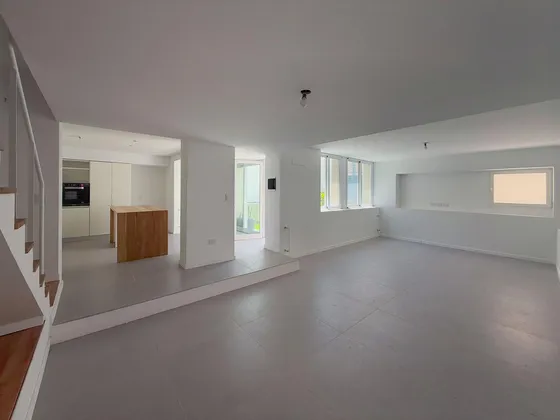 Casa De Pasillo Con 3 Dormitorios Más Quincho Y Terraza Con Parrillero