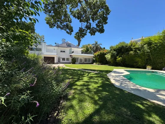 Casa 4 Ambientes, Gran Jardin, Martinez Al Rio 