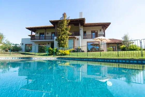 Maravillosa Casa Amplia Y Moderna
