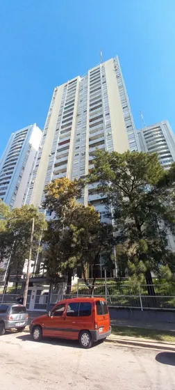 Venta De Depto De 2 Amb En Torres Pueyrreden. Oportunidad