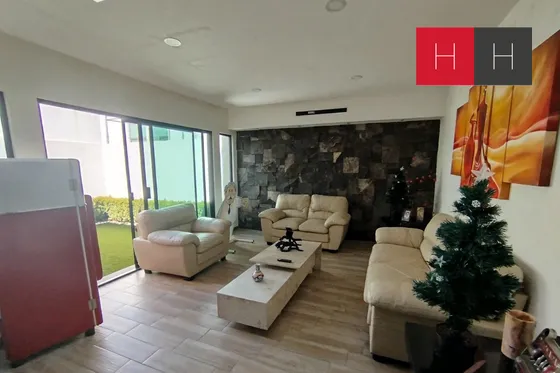 Casa En Venta En Fraccionamiento Valle Real