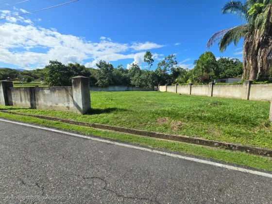 Espectacular Lote En El Mejor Condominio De Melgar Para Casa De Descanso 