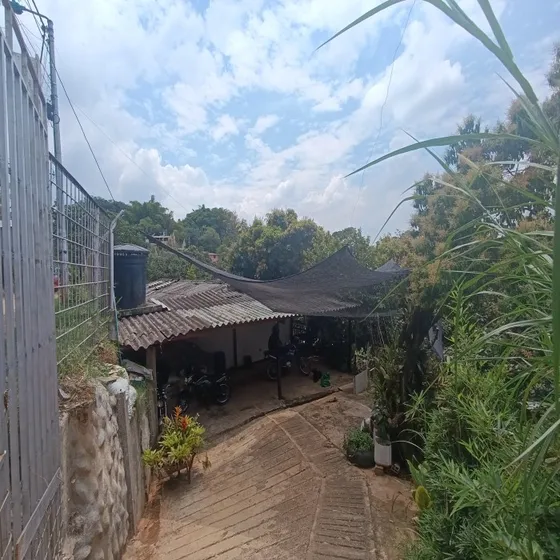 Vendo Lote En La Buitrera
