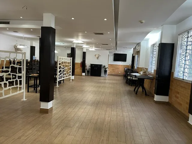 Venta De Fondo De Comercio De Bodegon Y Restaurant Ubicado En La Campiña Yc
