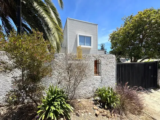 Quilpue Casa Remodelada En Venta 4d 3b Con Piscina