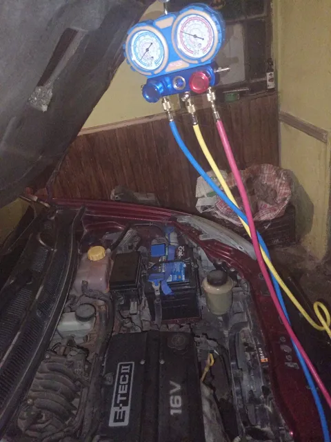 Carga  De Gas Refrigerante  Aire Acondicionado Auto Doméstic