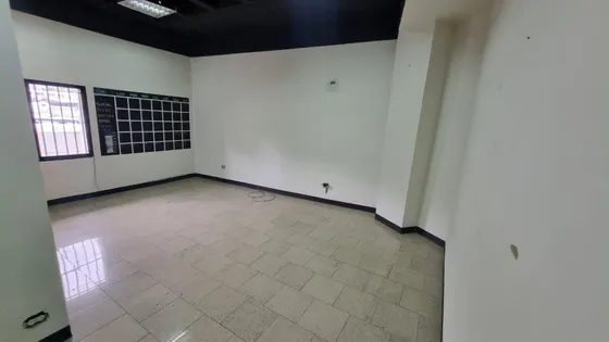 Emprendedores Alquiler Local Con Terraza San Antonio 500$