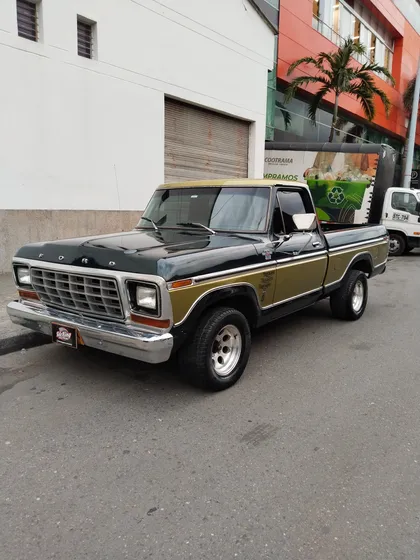 F100 Mecanica