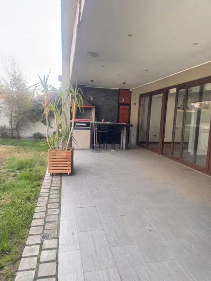 Arrienda Casa Condominio Completa Quincho Piscina Y Sevicio
