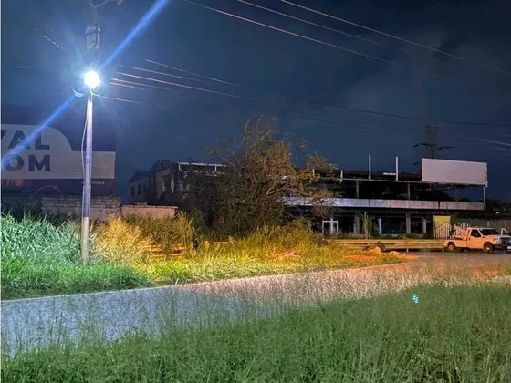 Se Vende Terreno Con Edificación De Estructura Para Galpón En La Autop