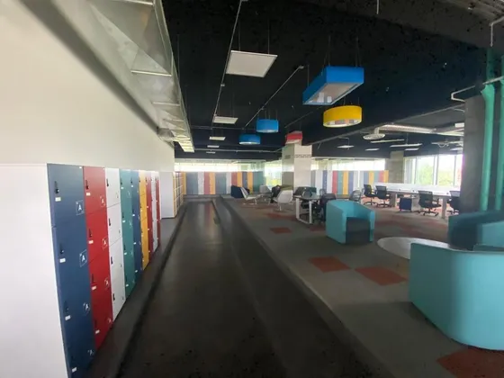 Oficina Plug And Play De 3,439 M² En Renta: Espacio Amplio Y Listo Para Ocuparlo
