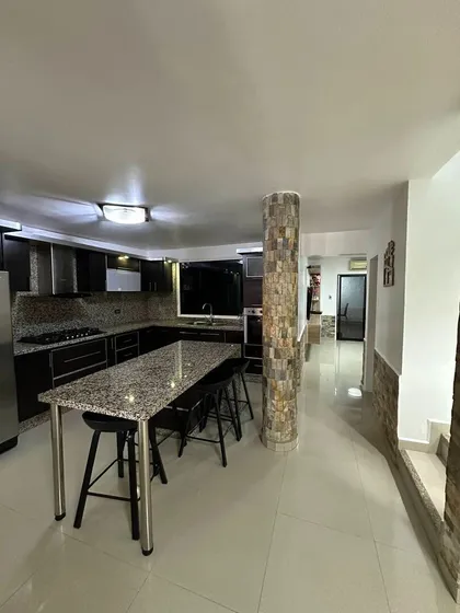 Amoblado Y Con Financiamiento Lindo Townhouse En San Diego, Los Frailes 25352