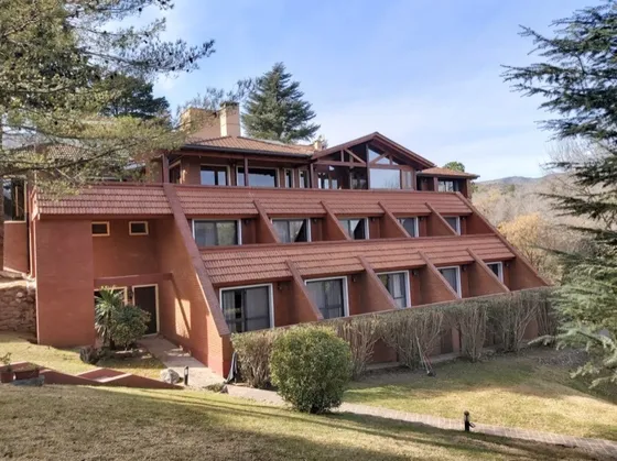 Venta De Posada + Restaurant & Spa En Villa General Belgrano - Inv0047