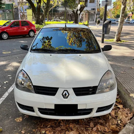 Renault Clio 1.2 Authentique Pack Ii 75cv