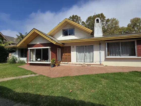 Excelente Propiedadad Para Remodelar