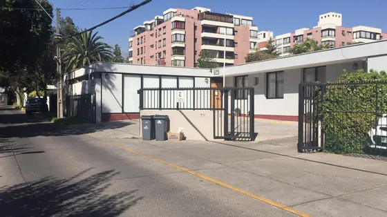 Casa Cercana A Megaproyecto Familia Ibañez /metro Manquehue