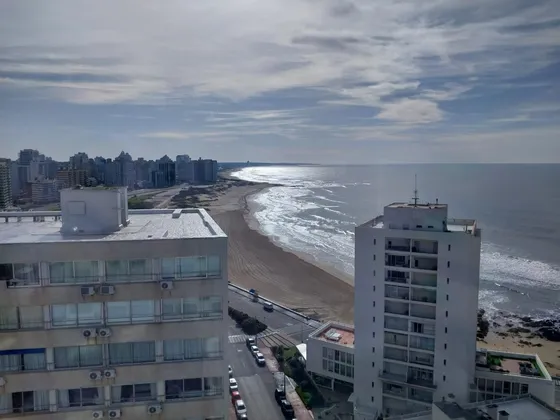 Punta Del Este Departamento En Venta Torre Del Sol