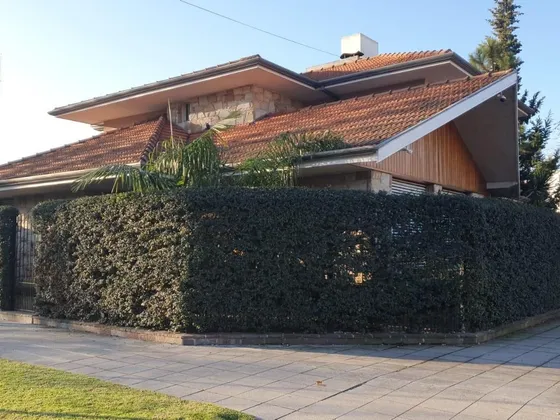 Venta Casa 5 Ambientes Quilmes