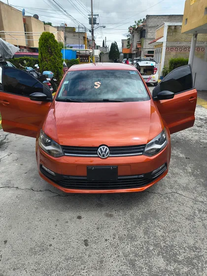 Volkswagen Polo 1.6 L4 Mt